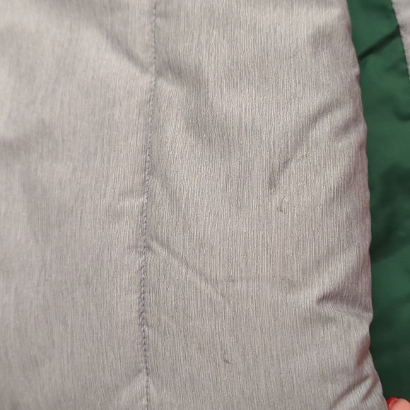 Nike SVU Football puffer vest XL - Picture 7 of 7